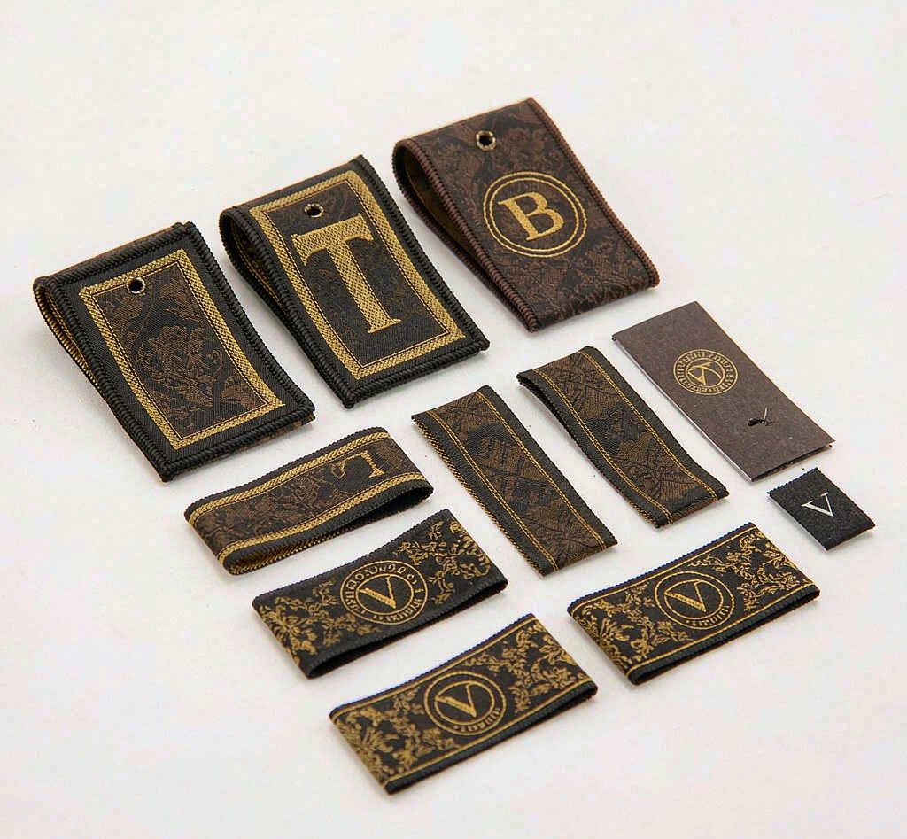 Custom woven labels